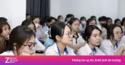 Thứ trưởng GD&ĐT: Chi phí nuôi sinh viên ăn học không dưới 100 triệu đồng/năm
