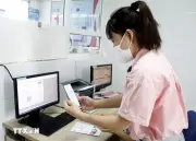 Thanh toán không dùng tiền mặt nâng chất dịch vụ y tế cho người bệnh