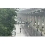 Thời tiết Hà Nội 3 ngày tới: Mưa lớn sắp lan khắp Bắc Bộ, thủ đô có mưa to