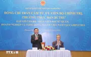 Thường trực Ban Bí thư gặp gỡ cộng đồng doanh nghiệp Việt tại Campuchia