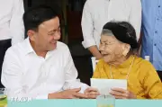 Thường trực Ban Bí thư Trần Cẩm Tú làm việc tại Nghệ An