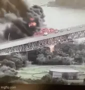 Vụ nổ lớn làm hư hại cầu vượt kênh đào Panama, giao thông tê liệt