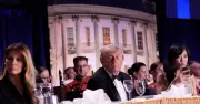 Vụ nổ súng tại bữa tiệc tối của phóng viên Nhà Trắng: Ông Trump được sơ tán