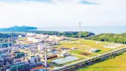 Việt Nam đẩy mạnh lộ trình chuyển đổi sang xăng E10, giảm phụ thuộc nhiên liệu hóa thạch