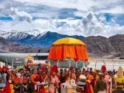 Xá lợi Đức Phật lần đầu được cung rước khỏi Bảo tàng Quốc gia Ấn Độ