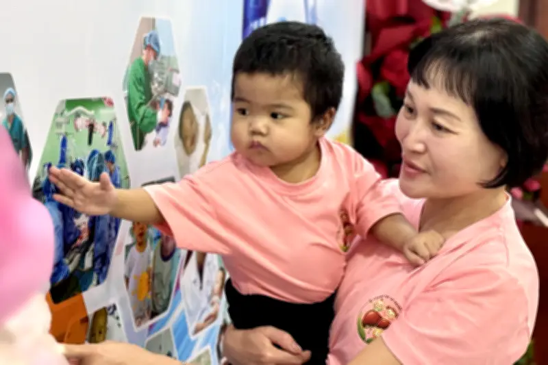 100 trẻ em được 'sinh ra lần nữa' nhờ ghép gan chi phí thấp tại Việt Nam