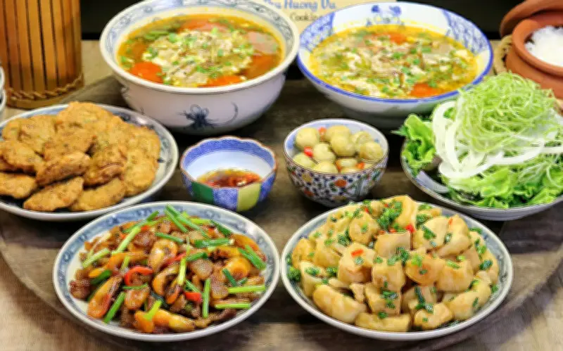 13 mâm cơm gia đình đơn giản thanh nhiệt đánh bay cái nóng mùa hè