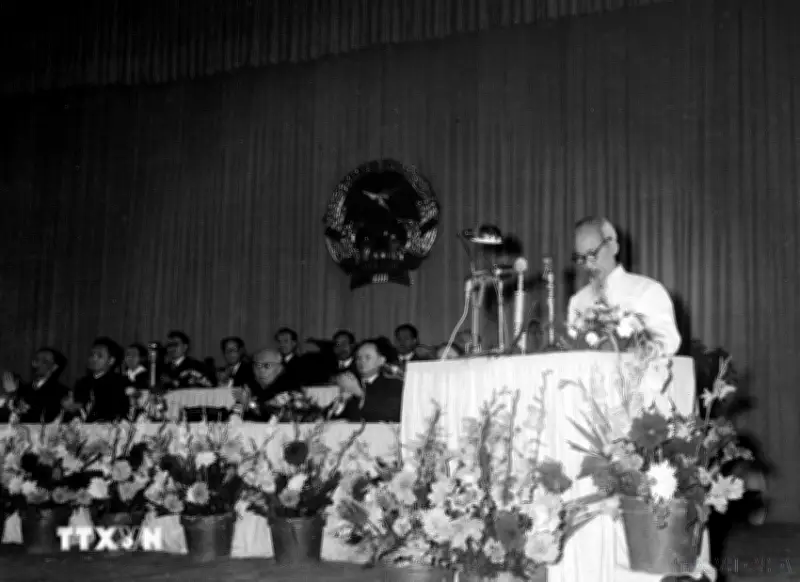 136 năm ngày sinh Chủ tịch Hồ Chí Minh: Phát huy vai trò người đại diện tiếng nói của nhân dân
