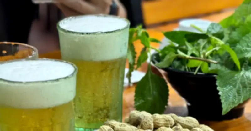 3 điều không nên khi uống bia giải khát ngày nắng