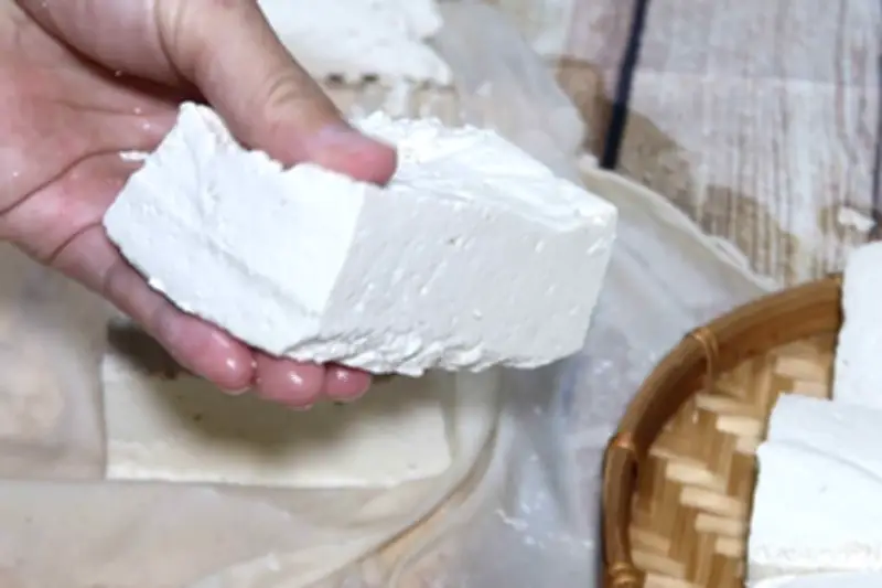 4 loại đậu phụ không nên mua vì chứa mầm bệnh, chuyên gia khuyến cáo