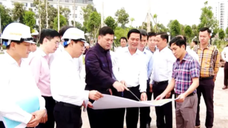 Đưa nghị quyết Đại hội XIV vào cuộc sống: Khơi thông điểm nghẽn thể chế