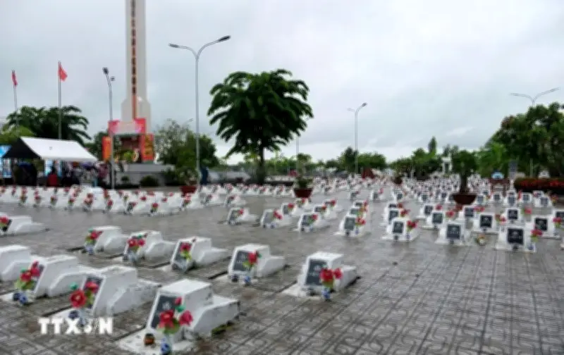 An Giang lấy mẫu sinh phẩm hai cột liệt sỹ chưa xác định danh tính