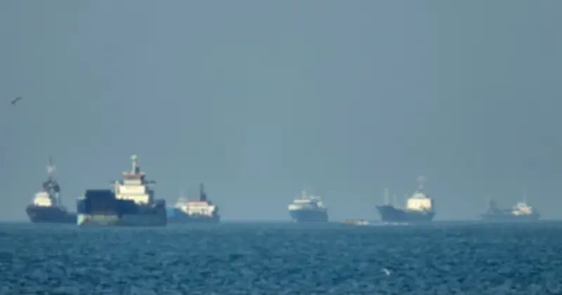 Anh-Pháp chủ trì họp trực tuyến 40 nước về an ninh eo biển Hormuz