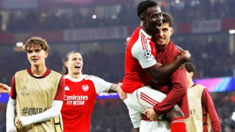 Arsenal vô địch Premier League sau 22 năm chờ đợi đầy kịch tính
