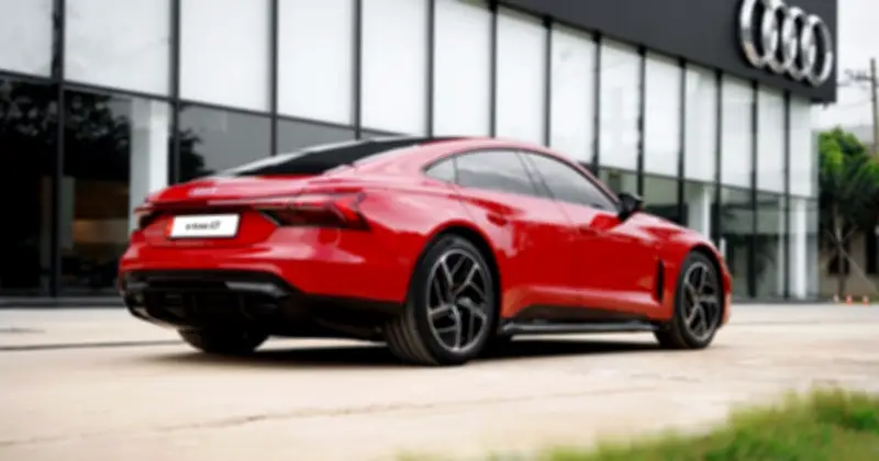 Audi triệu hồi E-tron và Q8 E-tron tại Việt Nam do lỗi phanh nguy hiểm