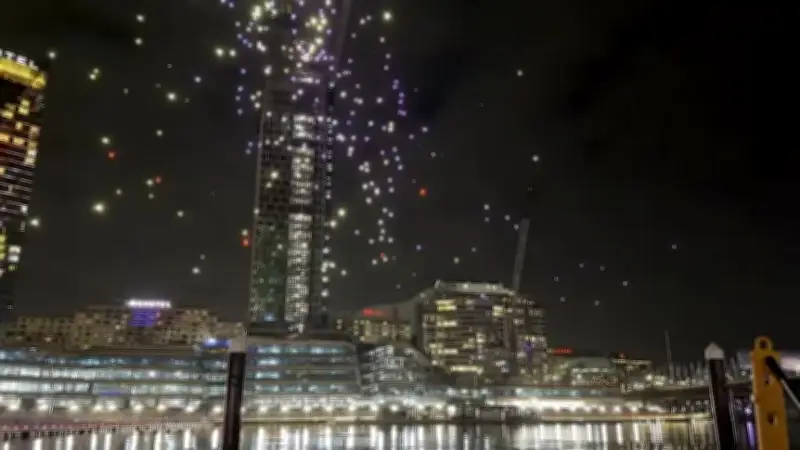 Australia: Gần 90 drone trình diễn gặp sự cố tại Vivid Sydney 2026