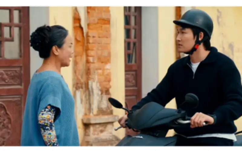 Bà Điên cố tình gạt gia đình Mai khỏi danh sách tham gia gian hàng làng nghề