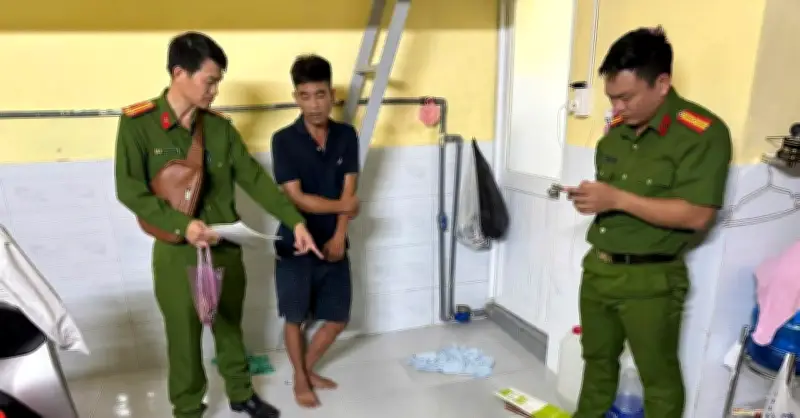 Bố mẹ con bị điều tra sản xuất cà phê giả quy mô lớn ở Quảng Trị, TP.HCM