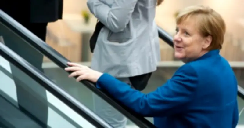 Bà Merkel: Châu Âu cần đối thoại với Nga để giải quyết vấn đề Ukraine
