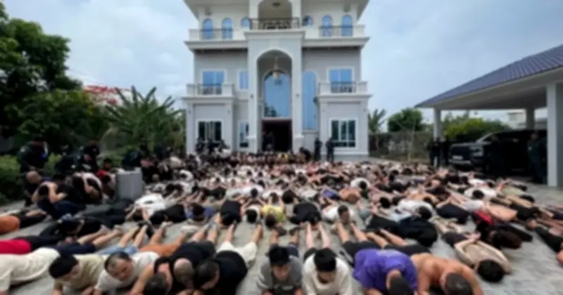 Bộ Ngoại giao lên tiếng vụ hàng trăm người Việt bị bắt tại Indonesia và Campuchia
