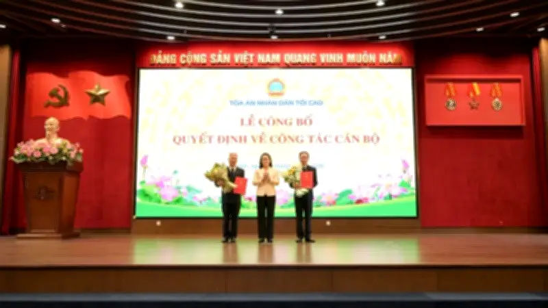 Bổ nhiệm hai Phó Vụ trưởng Vụ Giám đốc, kiểm tra Tòa án nhân dân tối cao