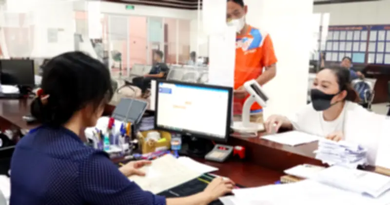 Bộ Nội vụ hướng dẫn xử lý vướng mắc về tinh giản biên chế và tiếp nhận công chức