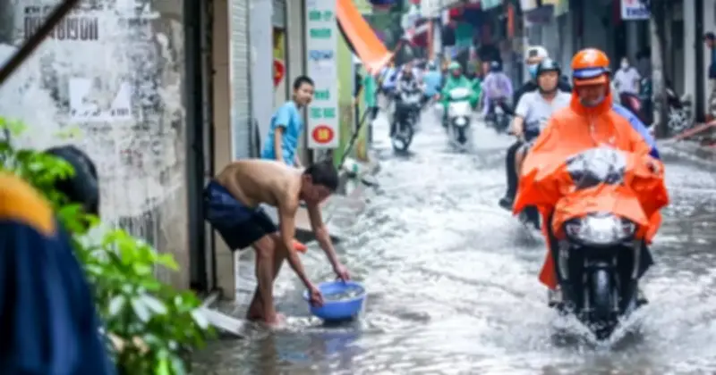 Bắc Bộ mưa dông kéo dài, miền Nam nắng nóng gay gắt