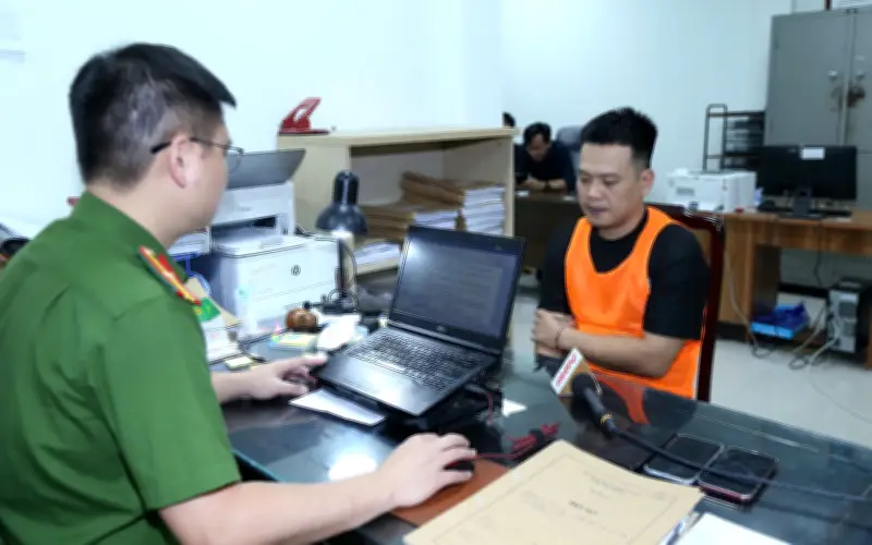 Bắc Ninh: Đường dây phát sóng bóng đá lậu lớn, bình luận viên nhận lương 50-70 triệu