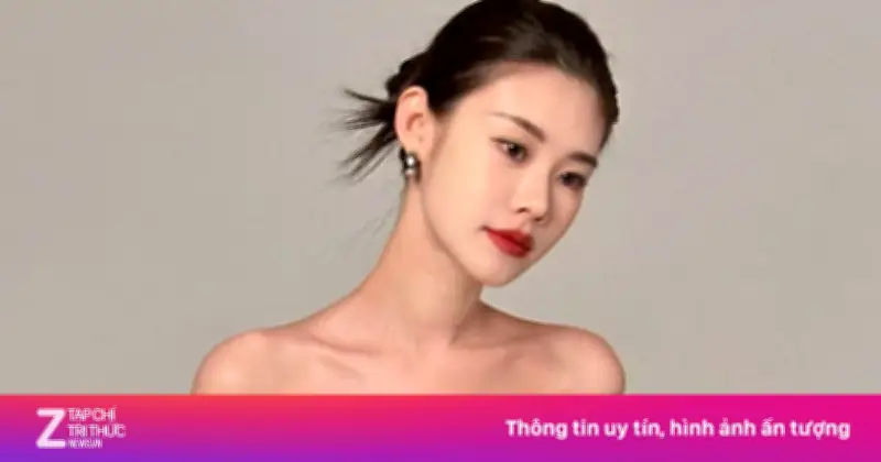 Beauty blogger Jiang Chenglan tái xuất gây sốt, hút 10 triệu fan trong 24 giờ