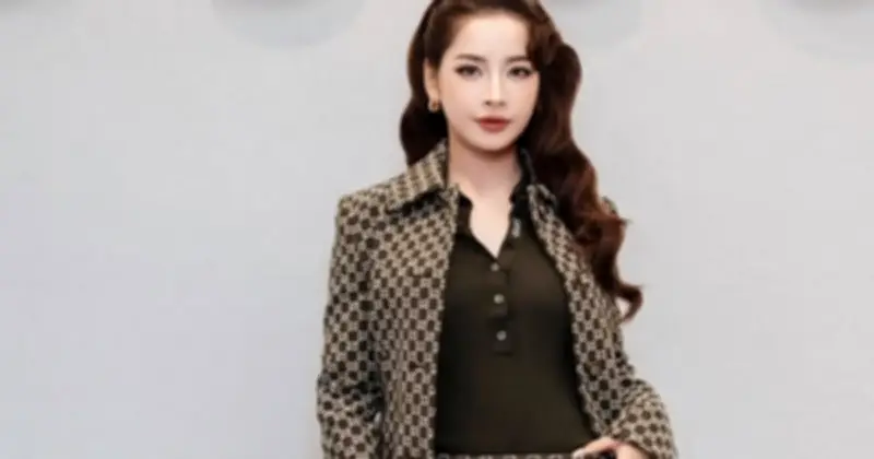 Blazer ca rô: Biểu tượng thời trang Anh quốc và cách phối đồ sành điệu