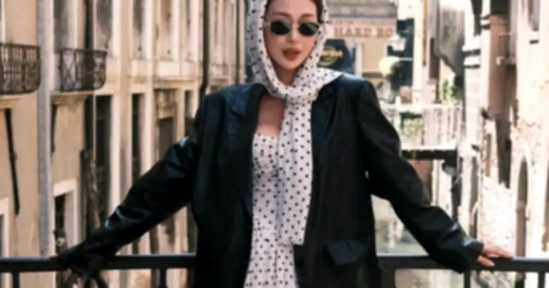 Blazer – món đồ không thể thiếu giúp nàng biến hóa phong cách từ công sở đến dạo phố