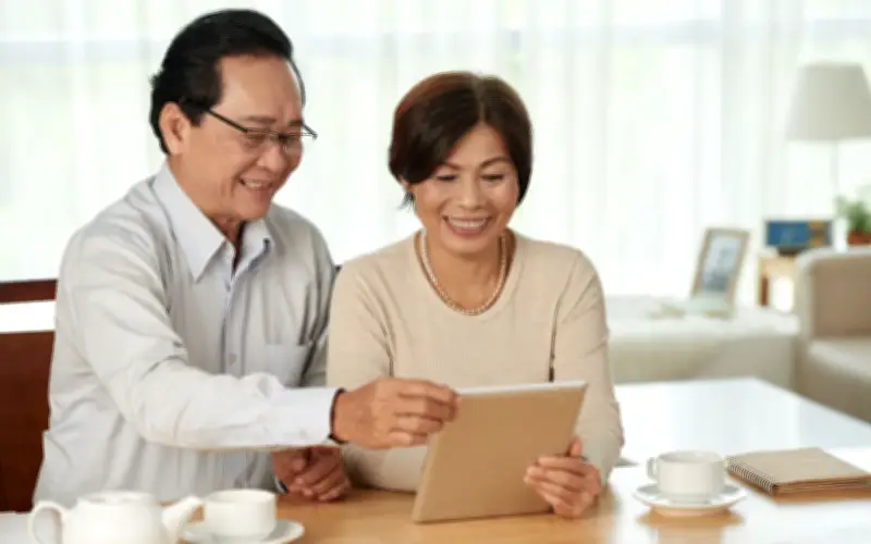 Bán nhà được gần 8 tỷ đồng nhưng không chia tiền cho con, vợ chồng U70 hưởng trái ngọt tuổi già