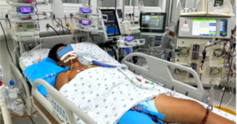 Đá bóng dưới nắng nóng, nam sinh 15 tuổi bị sốc nhiệt suy gan thận