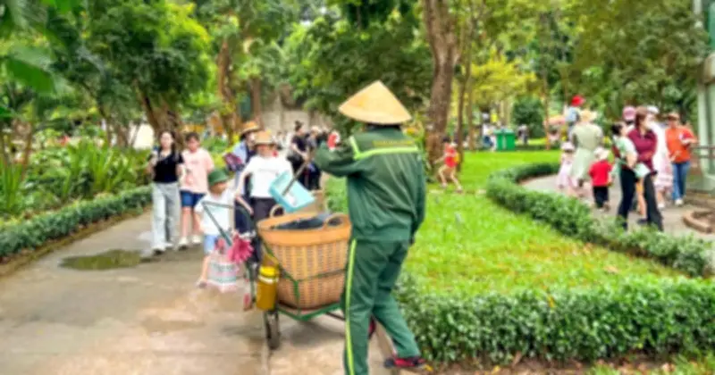 Bình luận xả rác ở Thảo Cầm Viên gây phẫn nộ, cộng đồng mạng lên tiếng