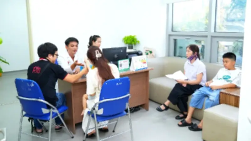Bệnh viện 108 khám miễn phí bất thường sinh dục cho trẻ nam