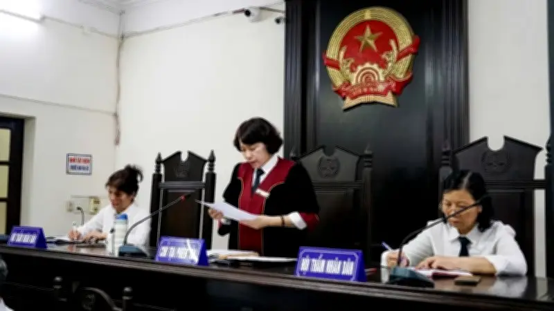 Bạo hành người già: Lãnh 24 tháng tù vì hành hạ cụ bà 80 tuổi