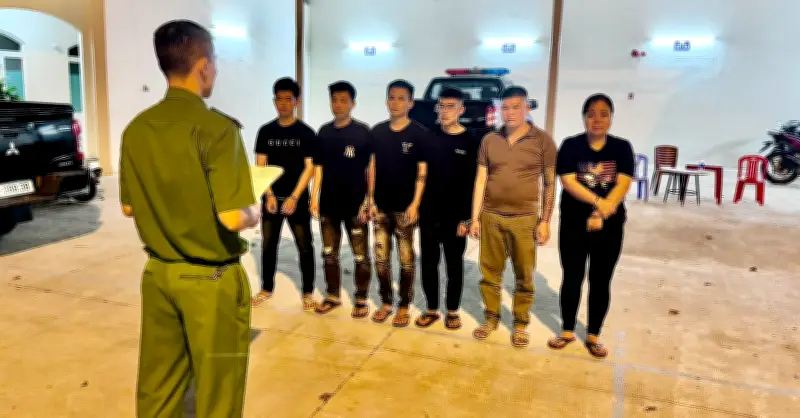 Bắt 6 đối tượng trong đường dây mua bán người dưới 16 tuổi