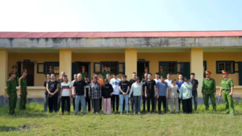 Bắt 61 đối tượng đường dây lừa đảo công nghệ cao có trụ sở tại Campuchia