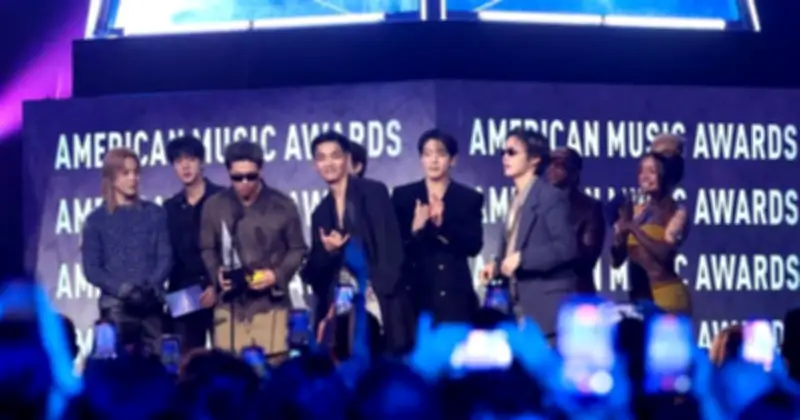 BTS trở lại ngôi vương Power Celebrity 40 của Forbes Korea năm 2026