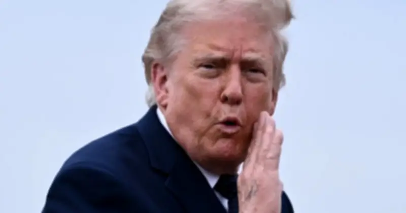 Báu vật của ông Trump: Ivanka khoe sắc trong đám cưới anh trai