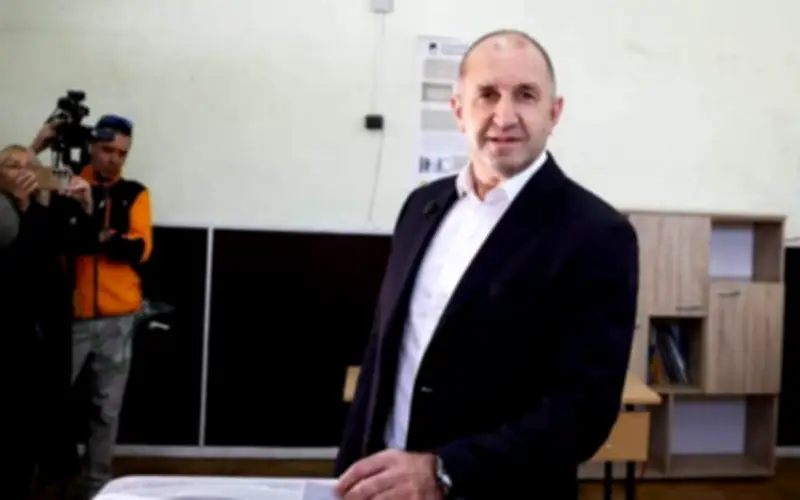 Bulgaria: Lãnh đạo đảng Tiến bộ được trao nhiệm vụ thành lập chính phủ