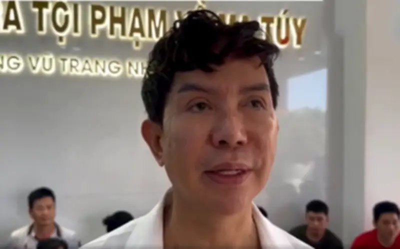 Ca sĩ Long Nhật khai gì khi bị bắt?