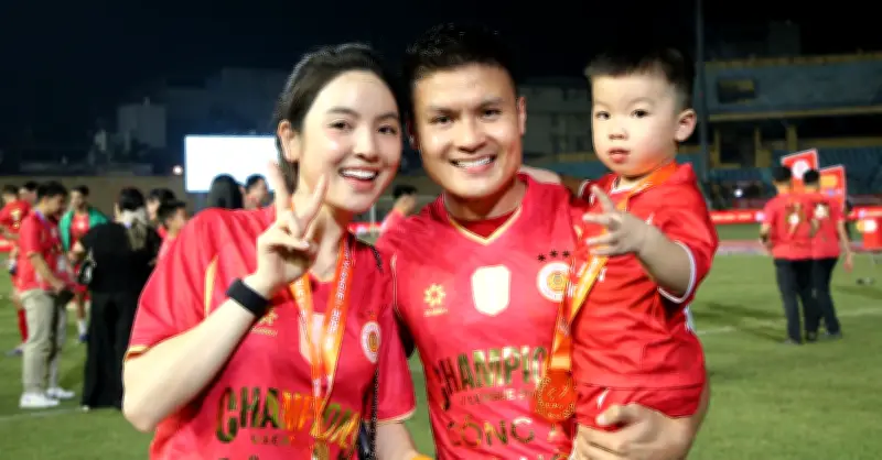 CAHN đăng quang V-League 2025/26 sau chiến thắng cảm xúc trước Becamex TP.HCM
