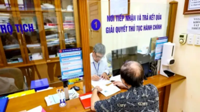 Các nghị định mới từ tháng 5/2026: Tự chủ tài chính, phạt nặng vi phạm bình đẳng giới