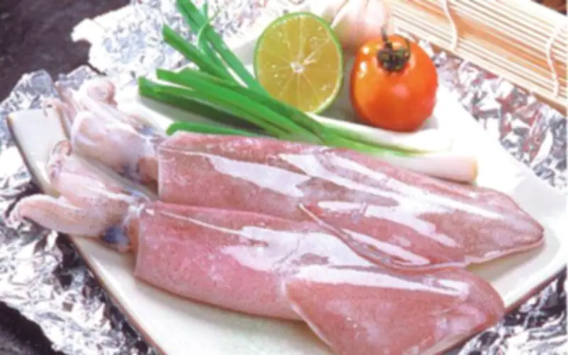 Cách nấu canh chua mực thơm ngon, mát lành cho ngày hè chỉ trong 10 phút