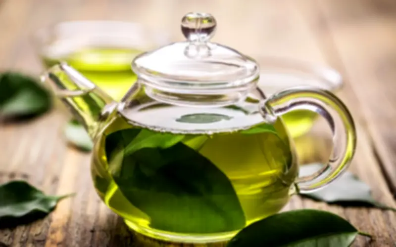 Cách uống trà xanh đúng cách để khỏe bên trong đẹp bên ngoài