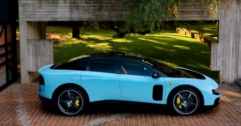 CEO Lamborghini thừa nhận khai tử xe điện là quyết định đúng đắn