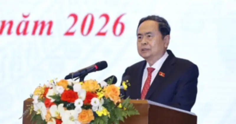 Chủ tịch Quốc hội trao tặng Huân chương cho các tập thể, cá nhân xuất sắc