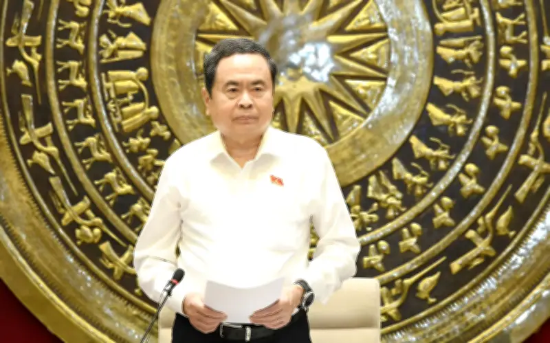 Chủ tịch Quốc hội yêu cầu Ủy ban Kinh tế và Tài chính thúc đẩy tăng trưởng hai con số