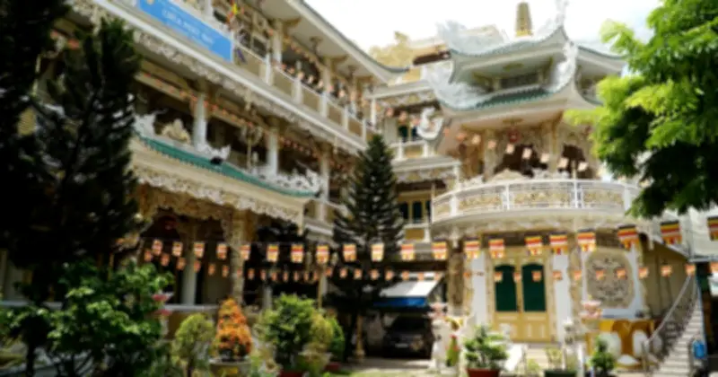 Chùa Phật Bảo: Ngôi chùa độc đáo giữa lòng Sài Gòn với trăm hình rồng